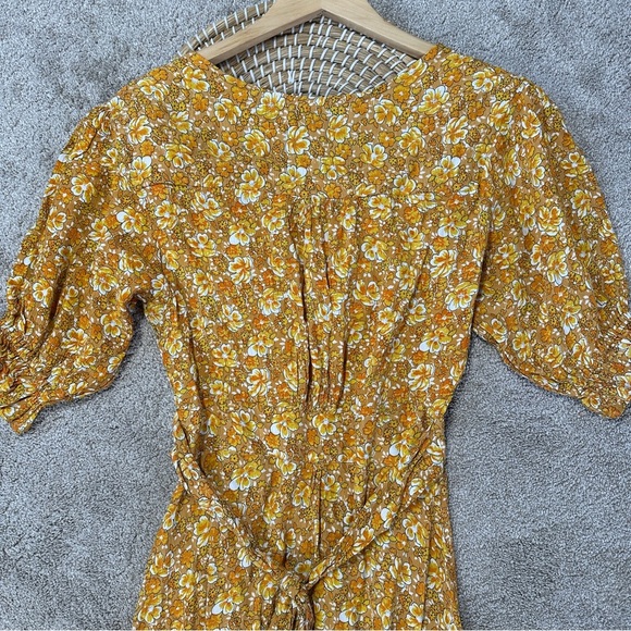 NWT Faithfull the Brand Rafa Dress V-Neck Puff Sleeve Saffron Delphine Floral 4 - Picture 8 of 14